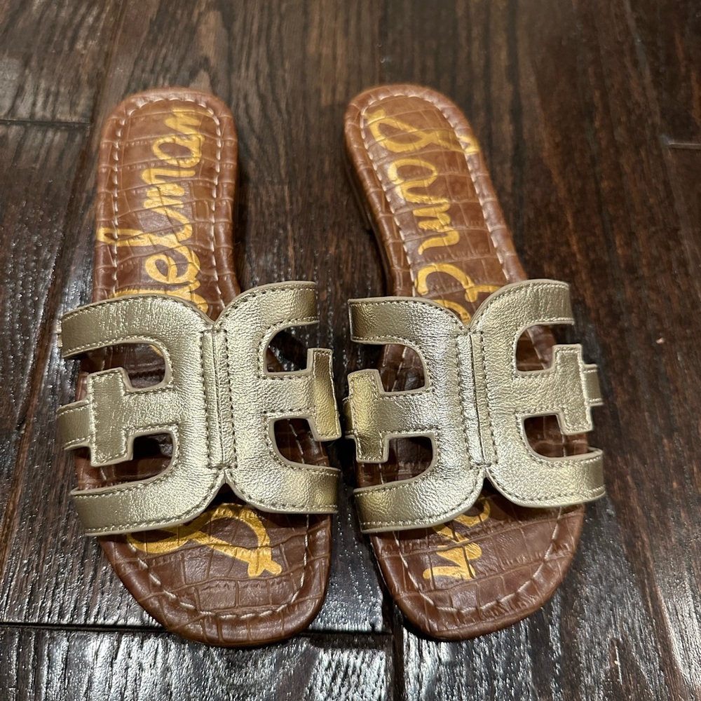 Sam Edelman Kids size 2 gold sandals